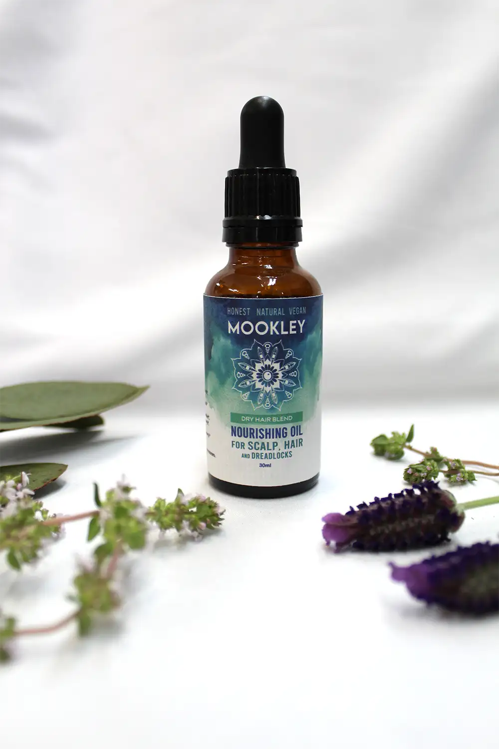 Nourishing oil blend dry hair 1