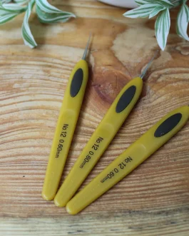 Crochet Hook Soft Touch size 0.6