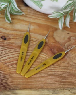 Crochet Hook Soft Touch size 1